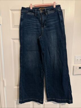 Dark Wash Wide Leg Jeans 209